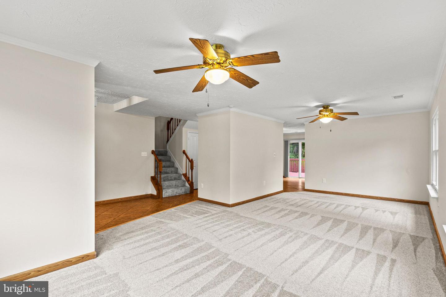 21268 Scarborough Dr Property Photo 10