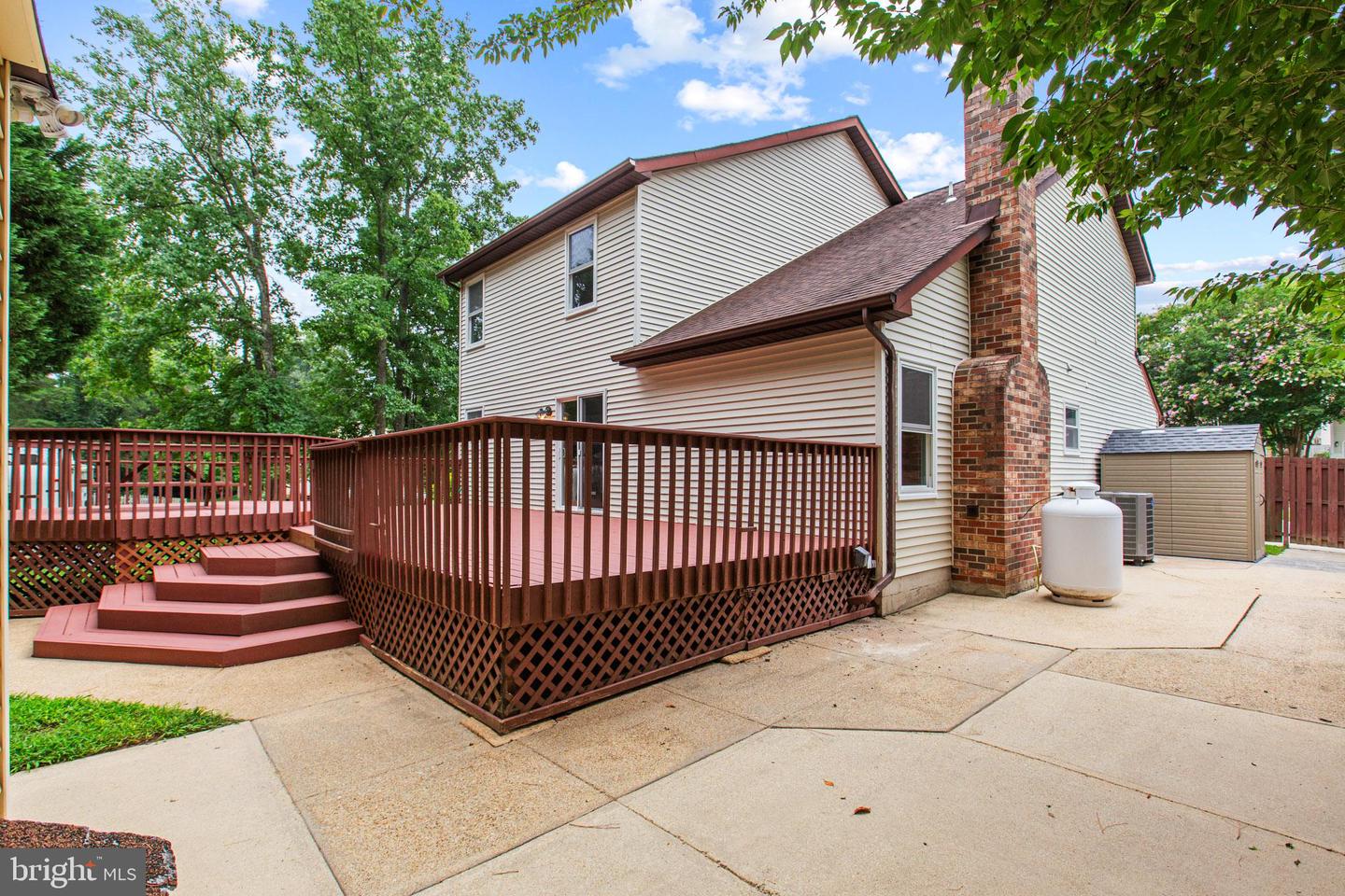 21268 Scarborough Dr Property Photo 25