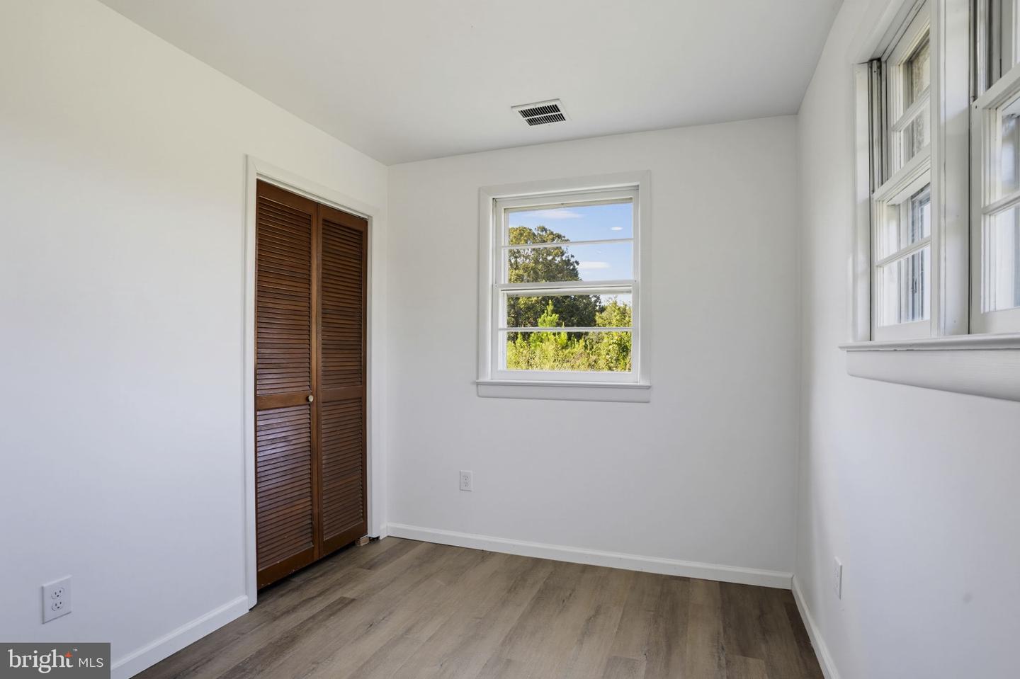22775 Fairview Dr Property Photo 16