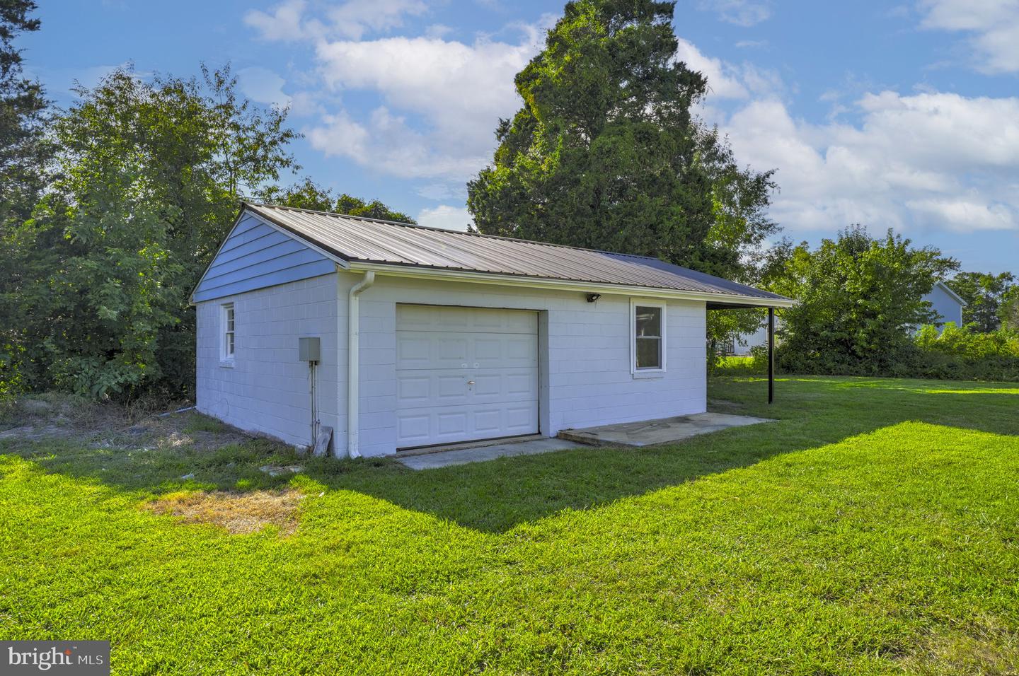 22775 Fairview Dr Property Photo 28