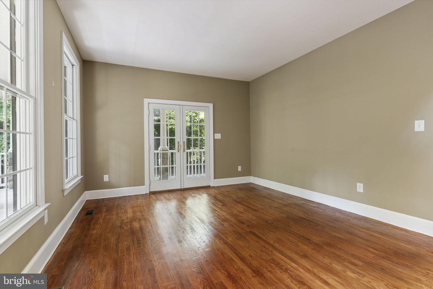 45105 Mill Creek Way Property Photo 14