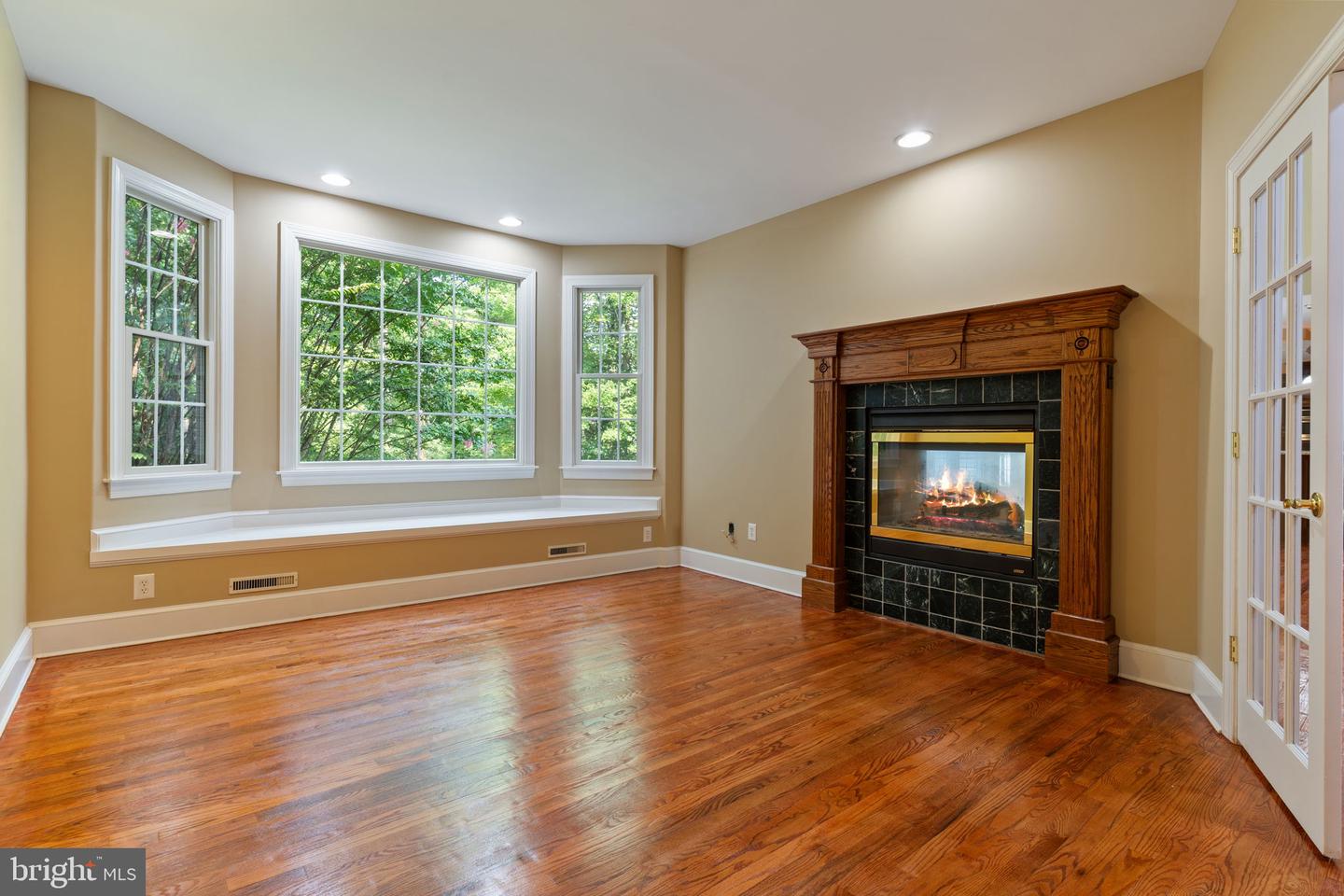 45105 Mill Creek Way Property Photo 16