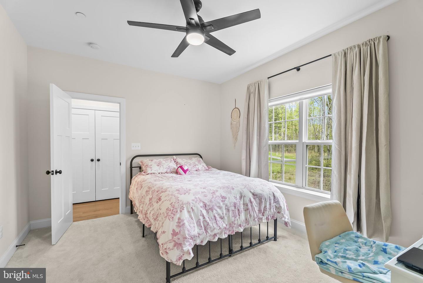 42625 Richly Ln Property Photo 23