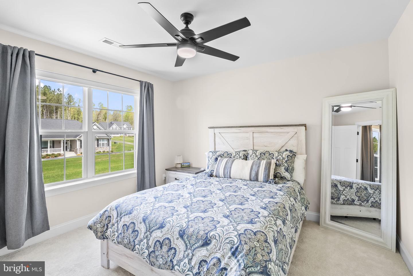 42625 Richly Ln Property Photo 24