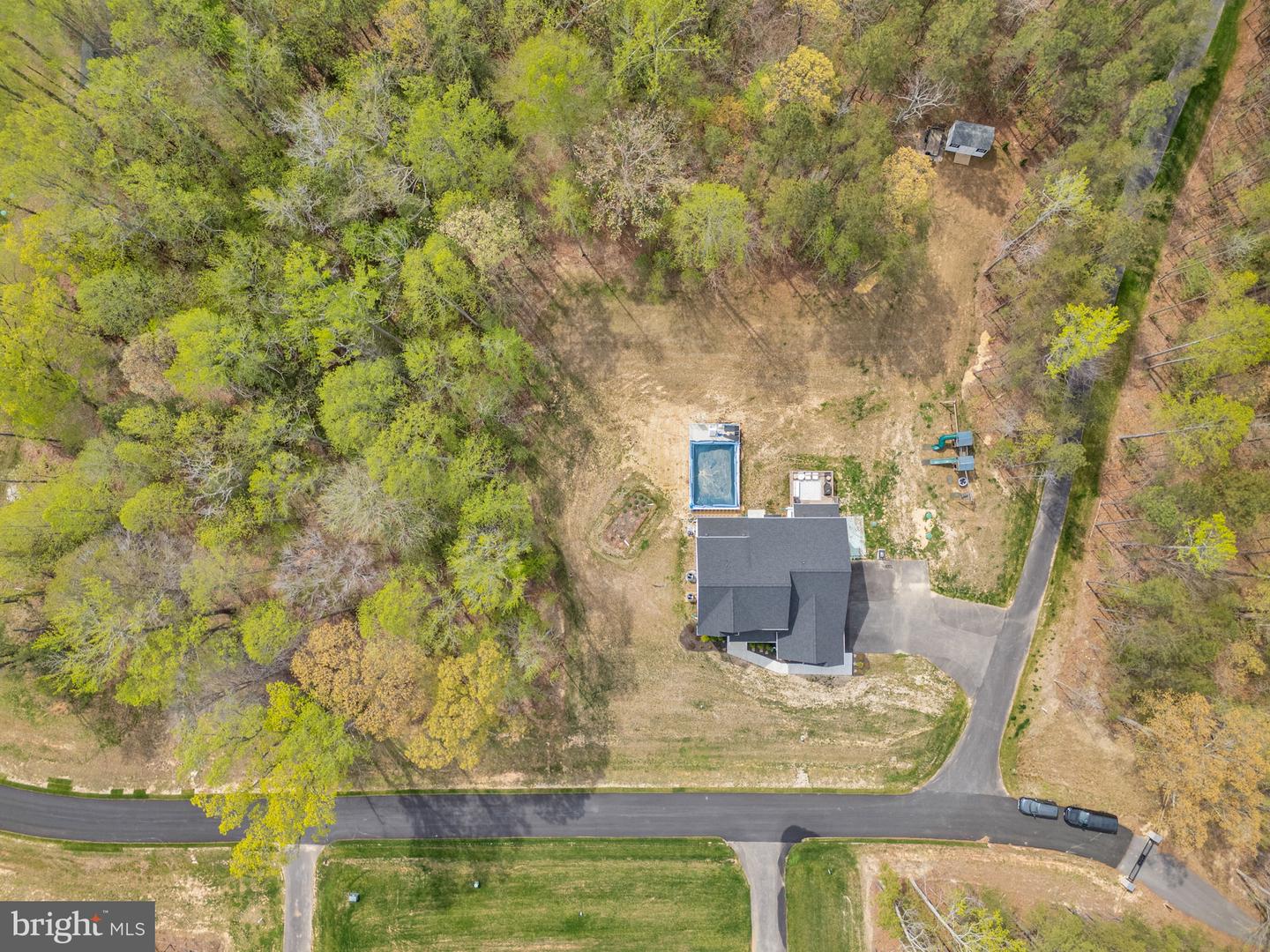 42625 Richly Ln Property Photo 40