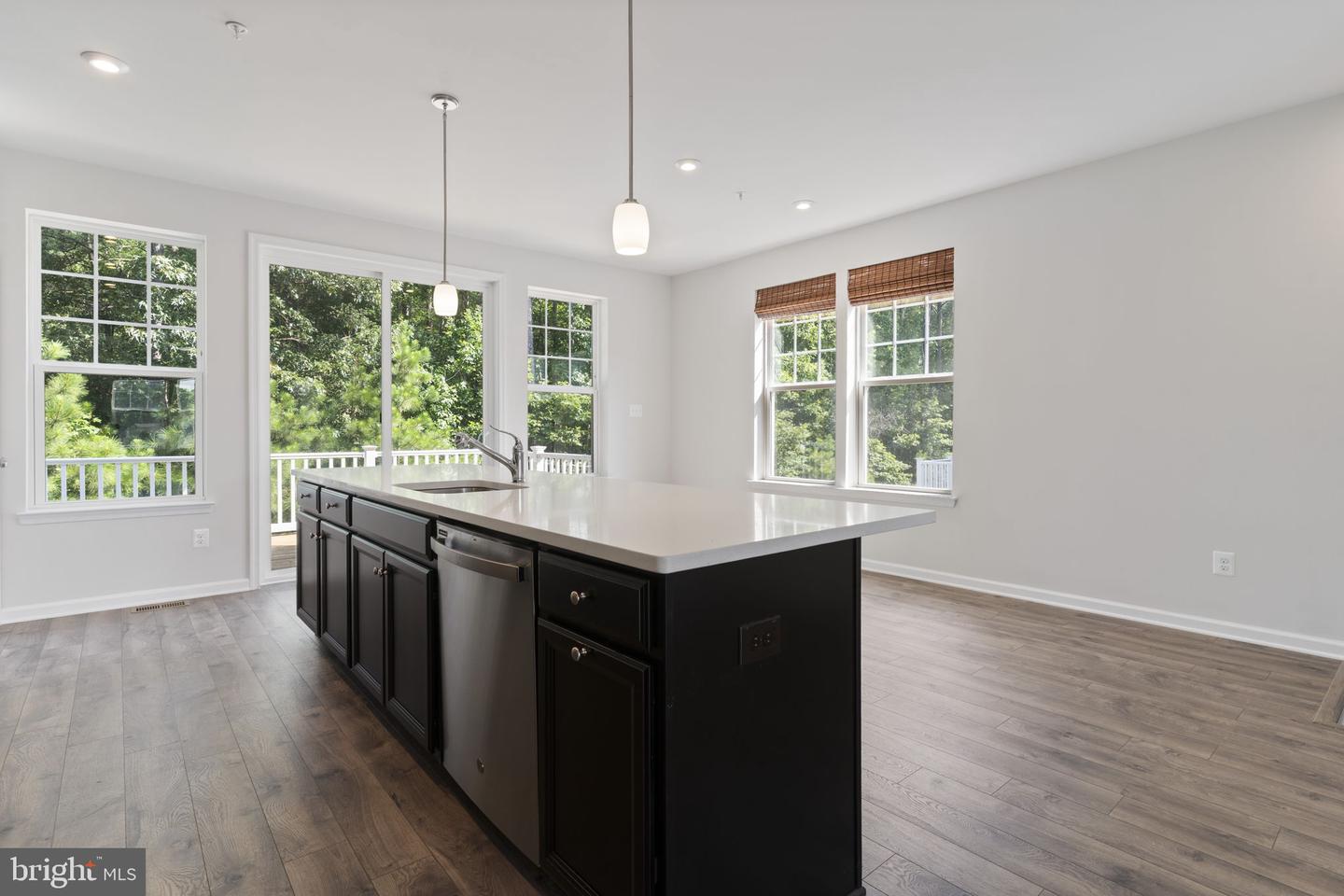 44042 Eucalyptus Way Property Photo 6