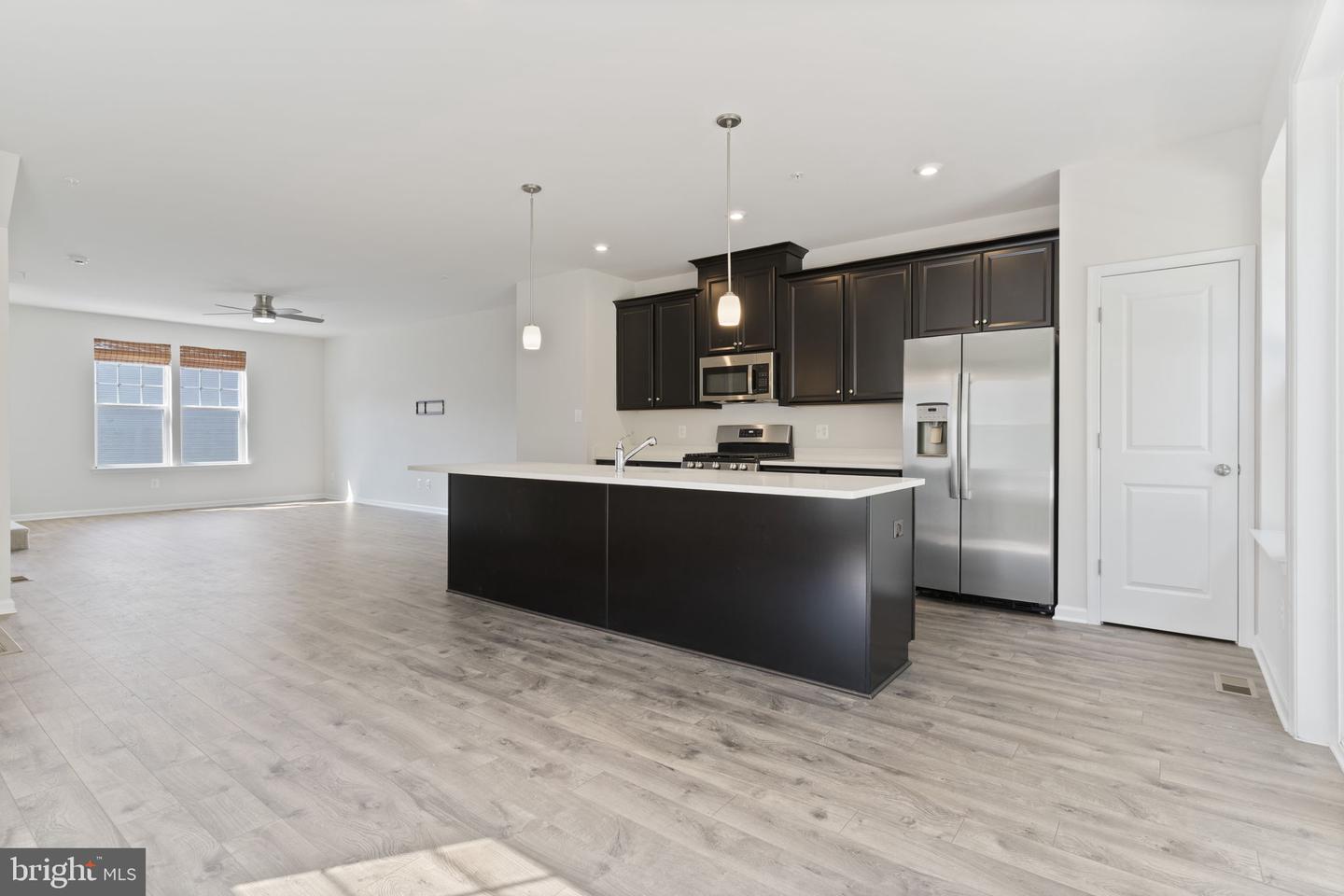 44042 Eucalyptus Way Property Photo 8
