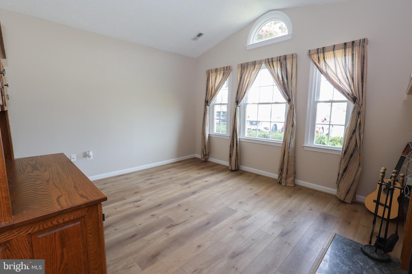 22079 Saint Josephs Cir Property Photo 3