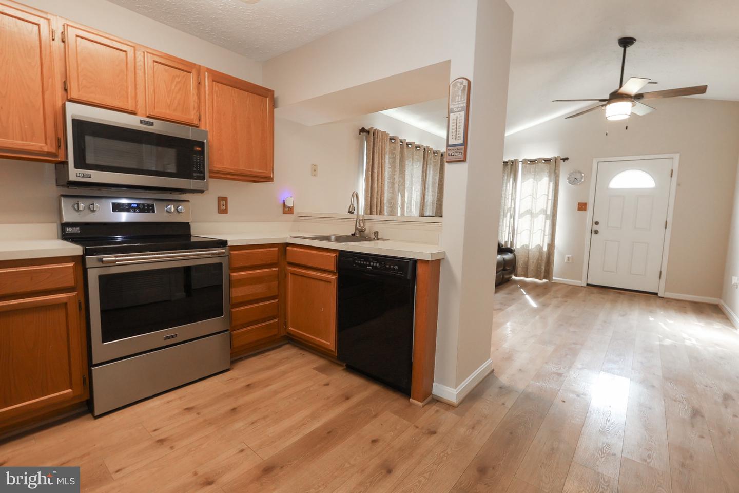 22079 Saint Josephs Cir Property Photo 9