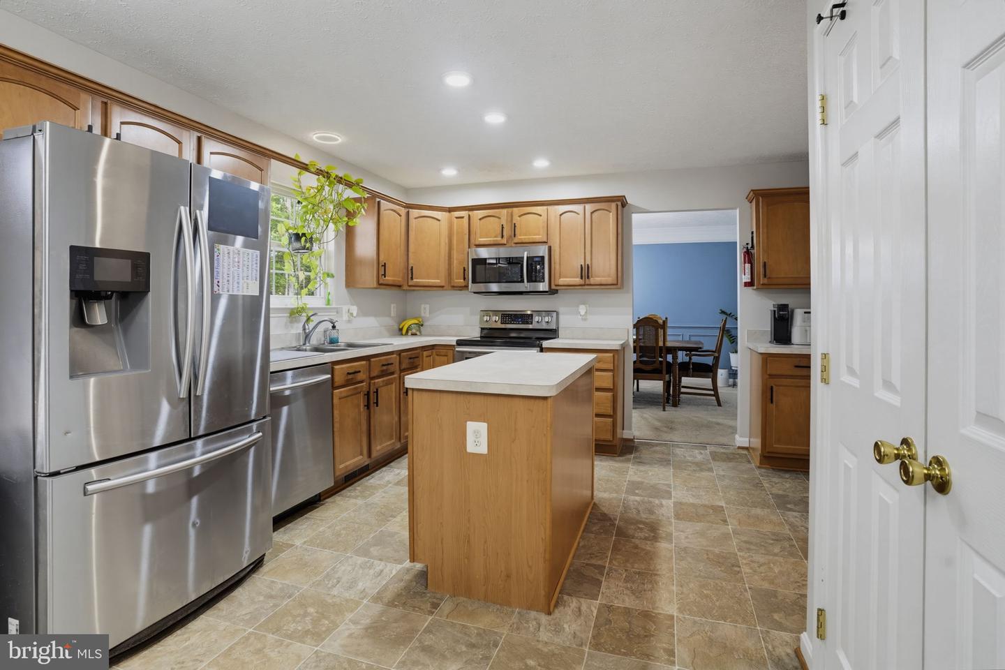 46699 Robert Leon Dr Property Photo 5