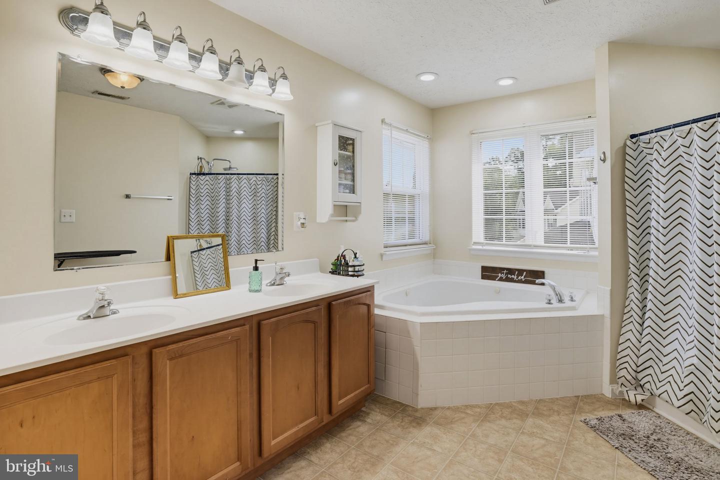 46699 Robert Leon Dr Property Photo 15