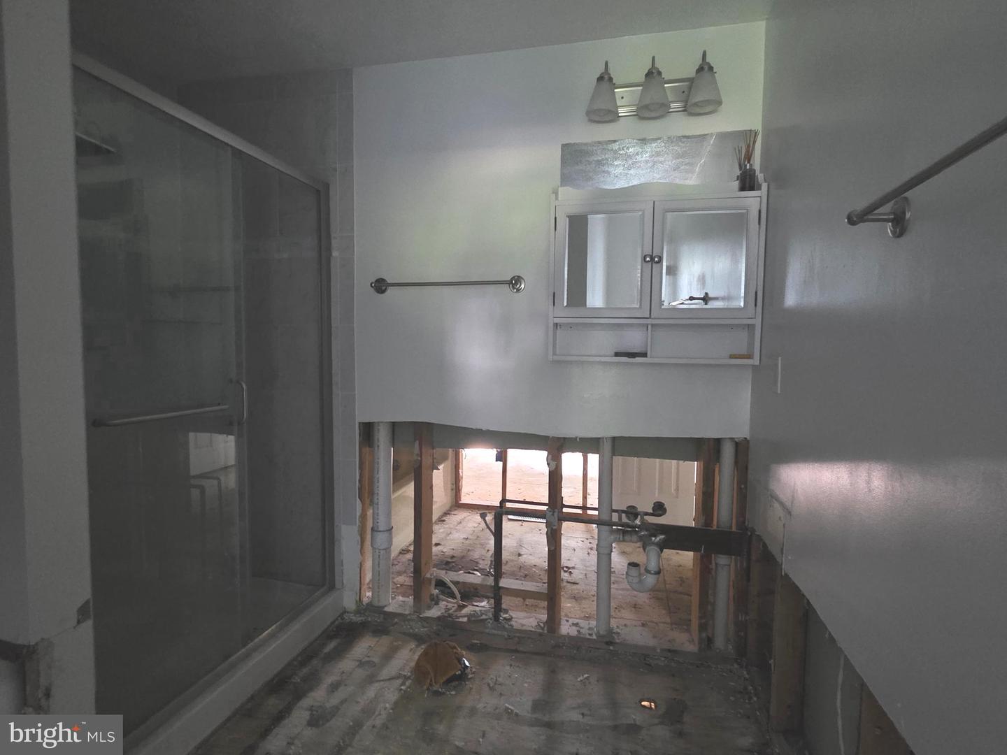 21301 Scarborough Dr Property Photo 13
