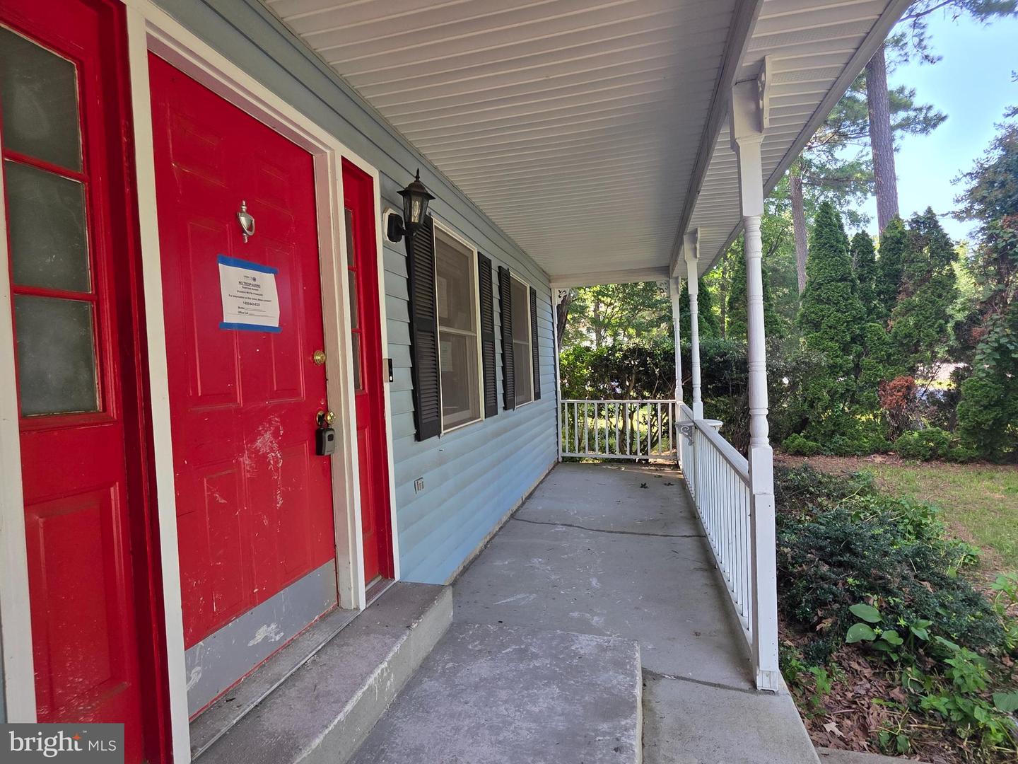 21301 Scarborough Dr Property Photo 24