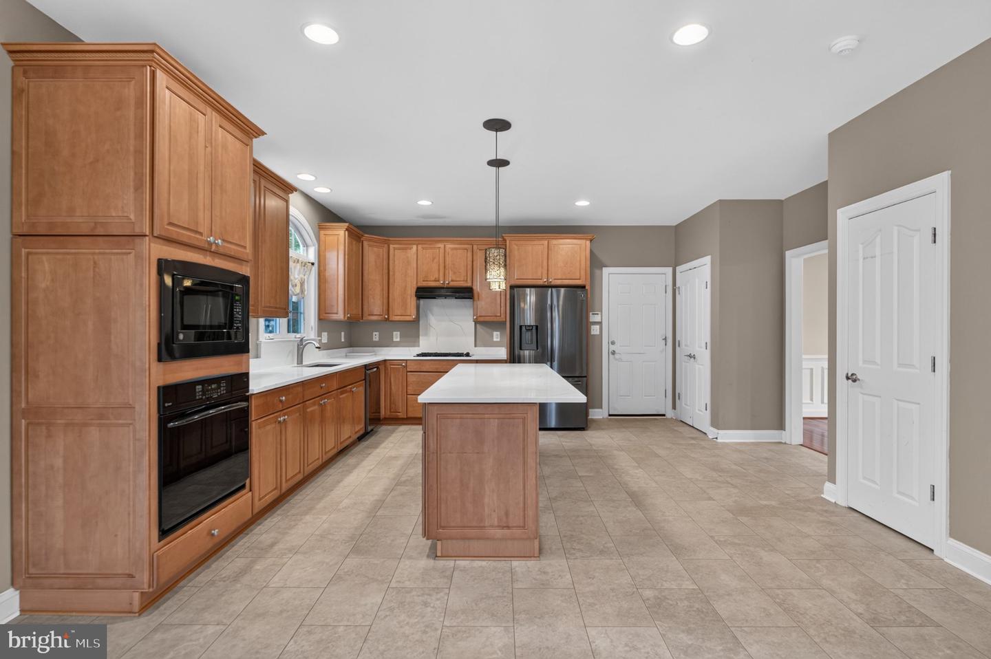 41402 Omaha Ct Property Photo 19