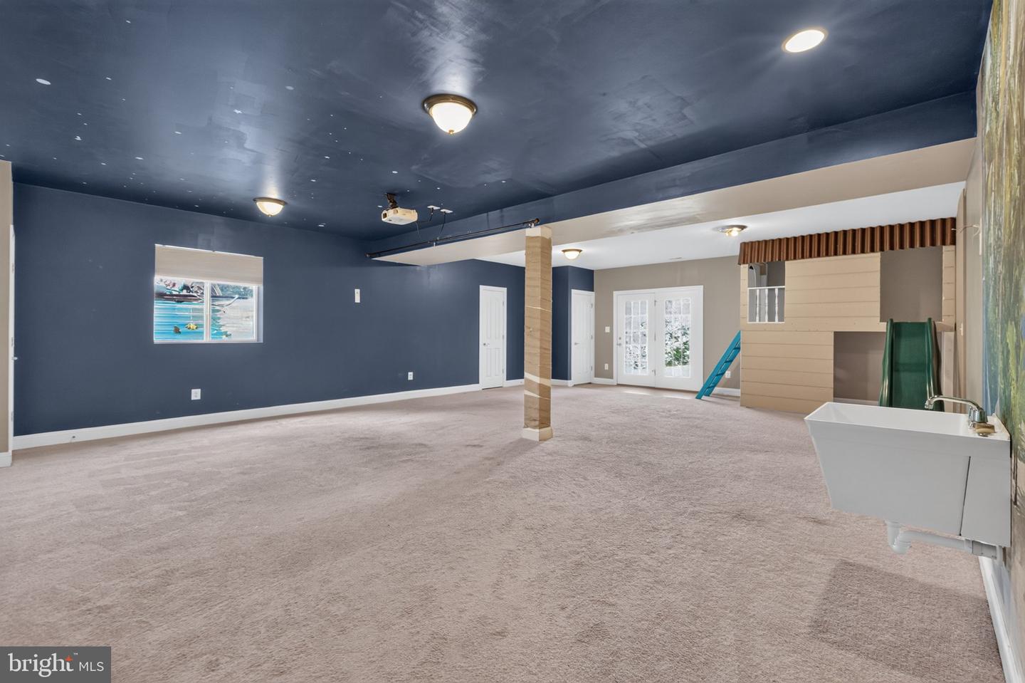 41402 Omaha Ct Property Photo 44