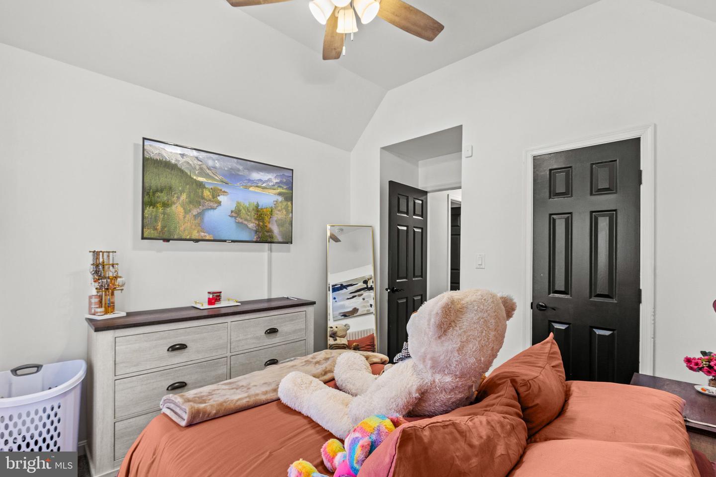 48090 Mayflower Dr Property Photo 21