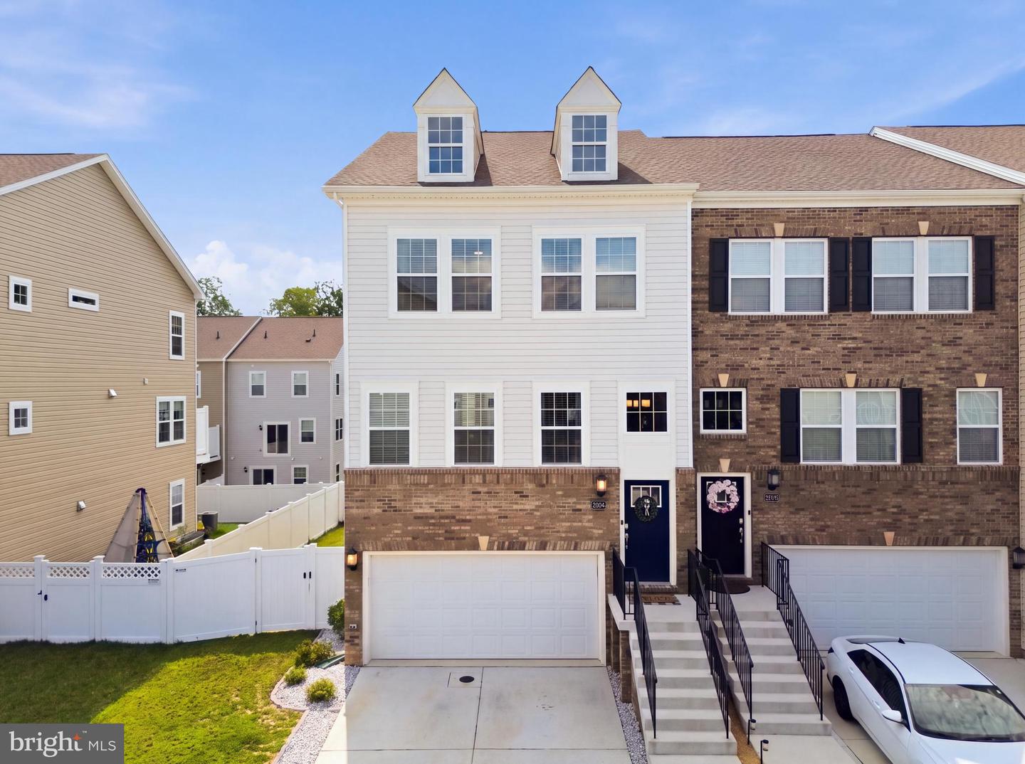 23600 HIGHLINER WAY Property Photo 1