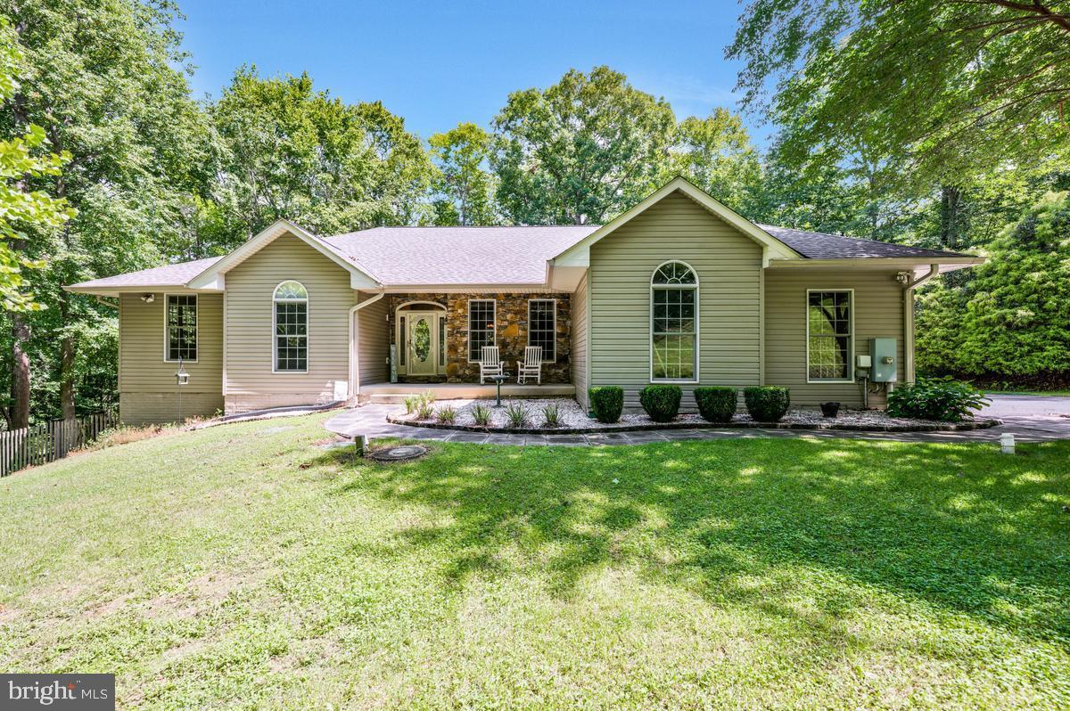 29171 Hearts Desire Dr Property Photo 1