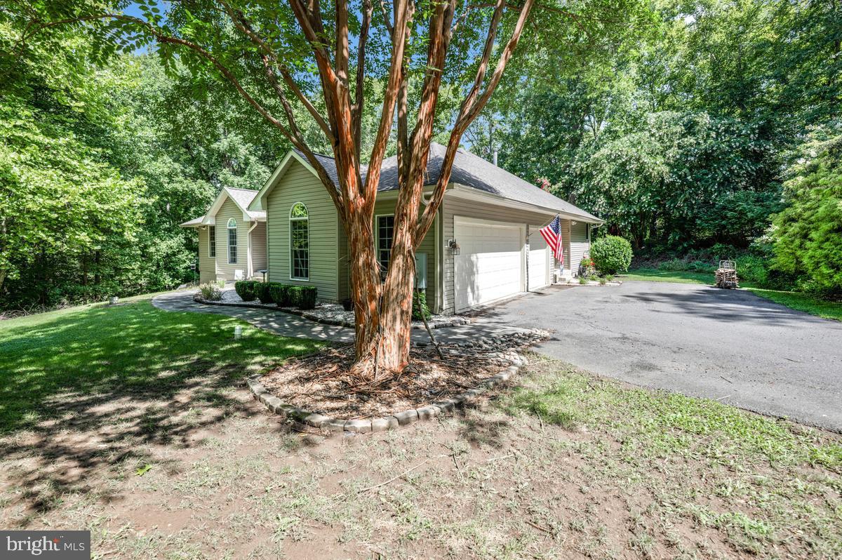 29171 Hearts Desire Dr Property Photo 3