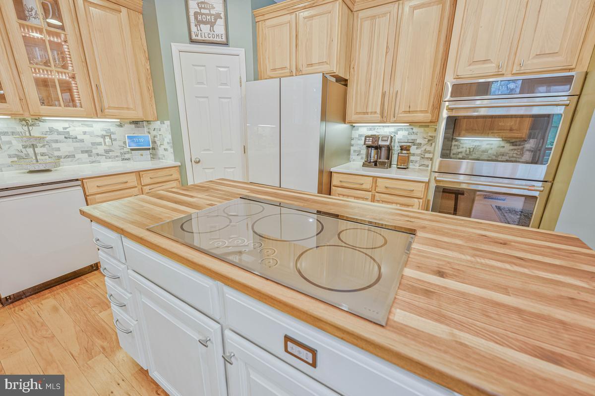 29171 Hearts Desire Dr Property Photo 13