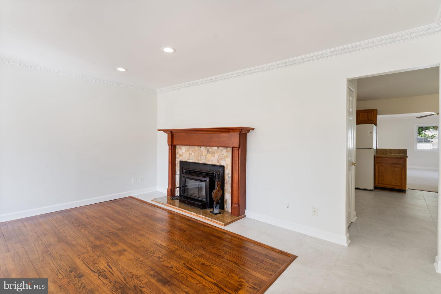 22712 Parkview Dr Property Photo 4