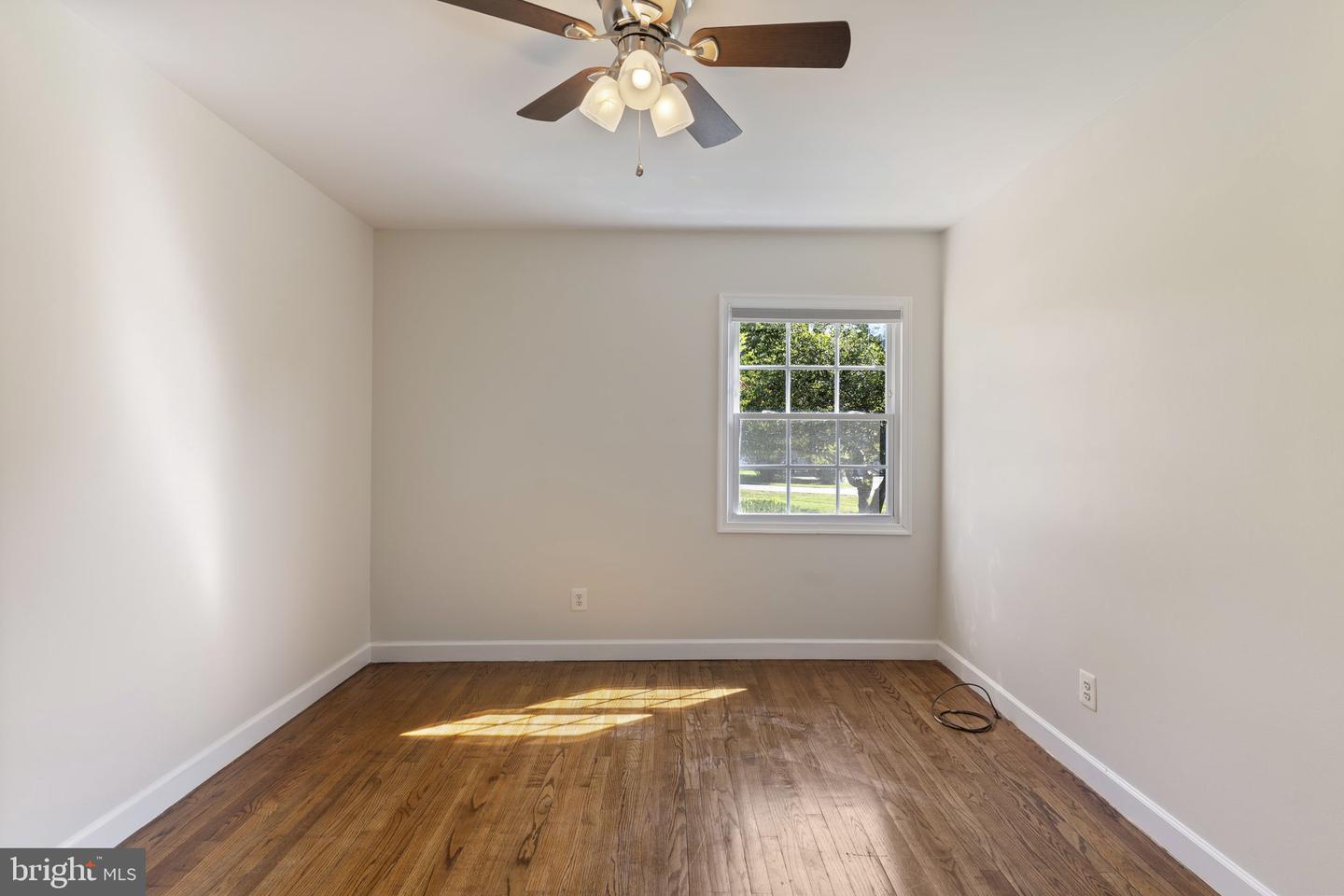 22712 Parkview Dr Property Photo 22