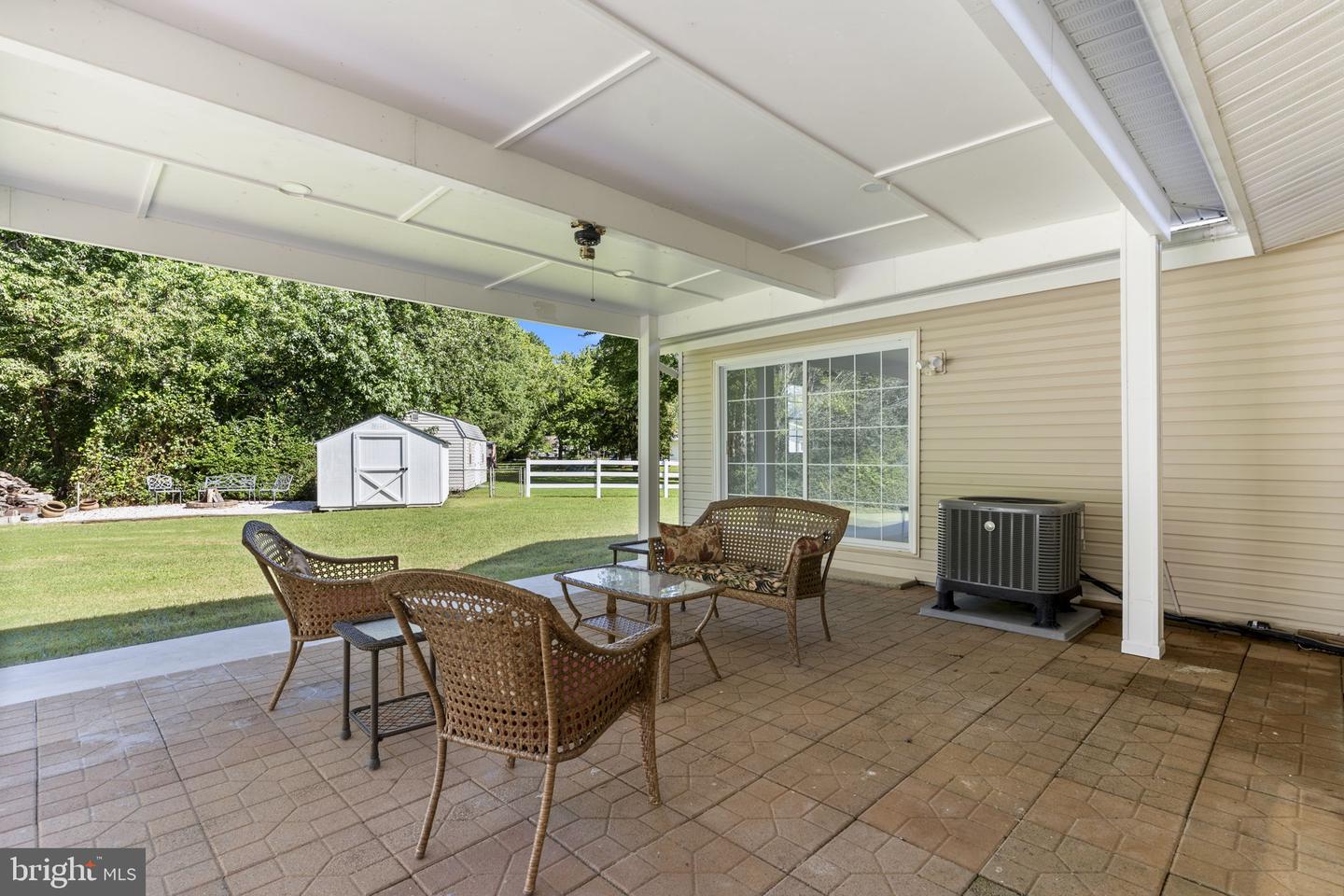 22712 Parkview Dr Property Photo 29