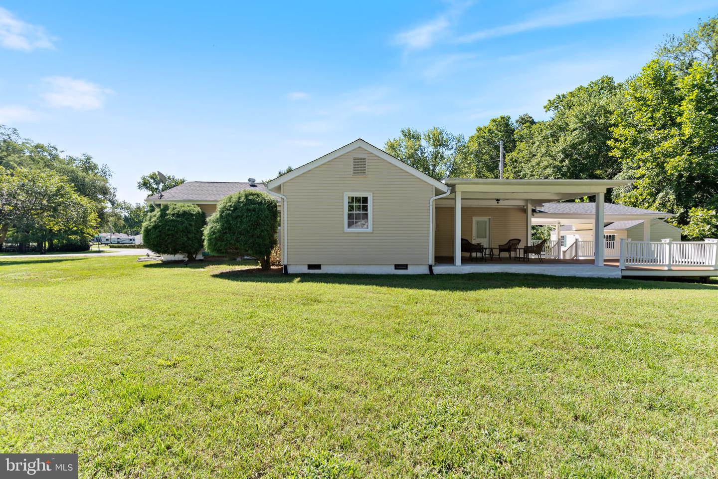 22712 Parkview Dr Property Photo 36