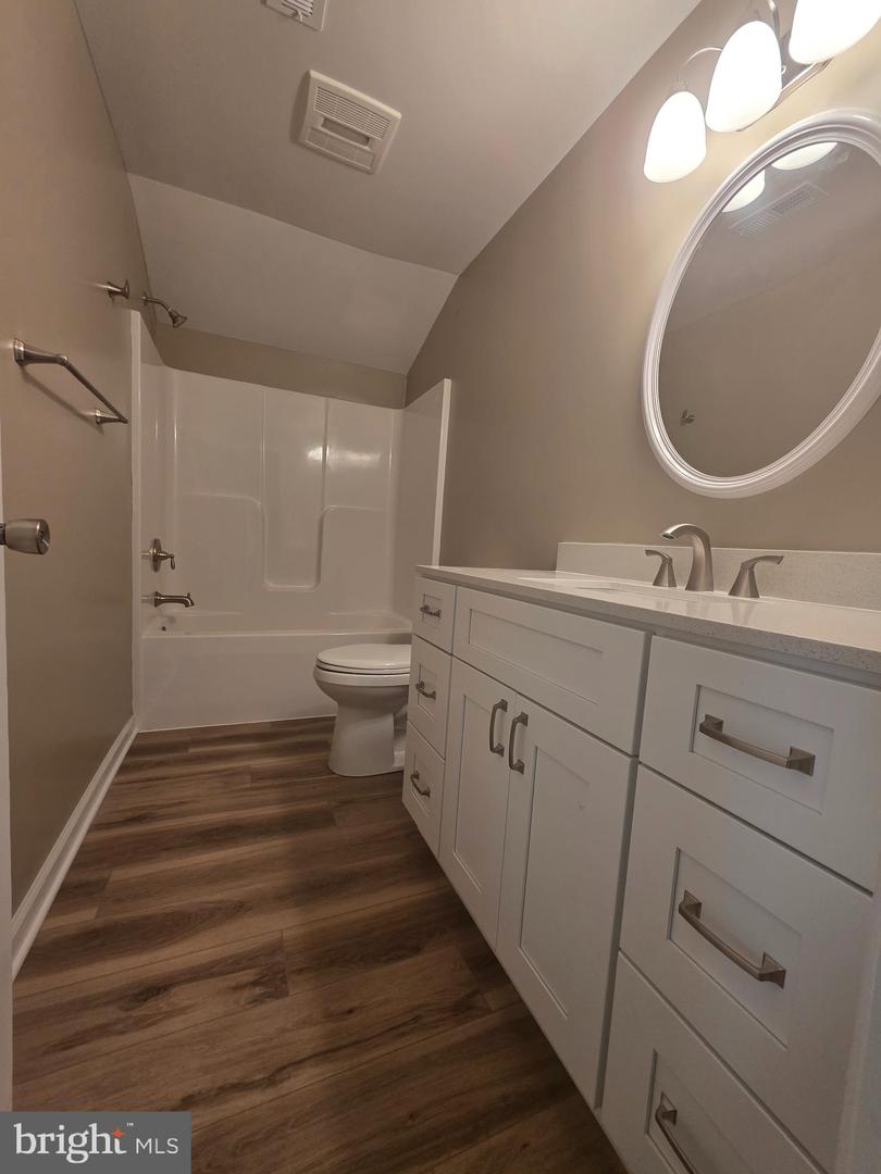 39000 Tanglewood Ct #1 Property Photo 13