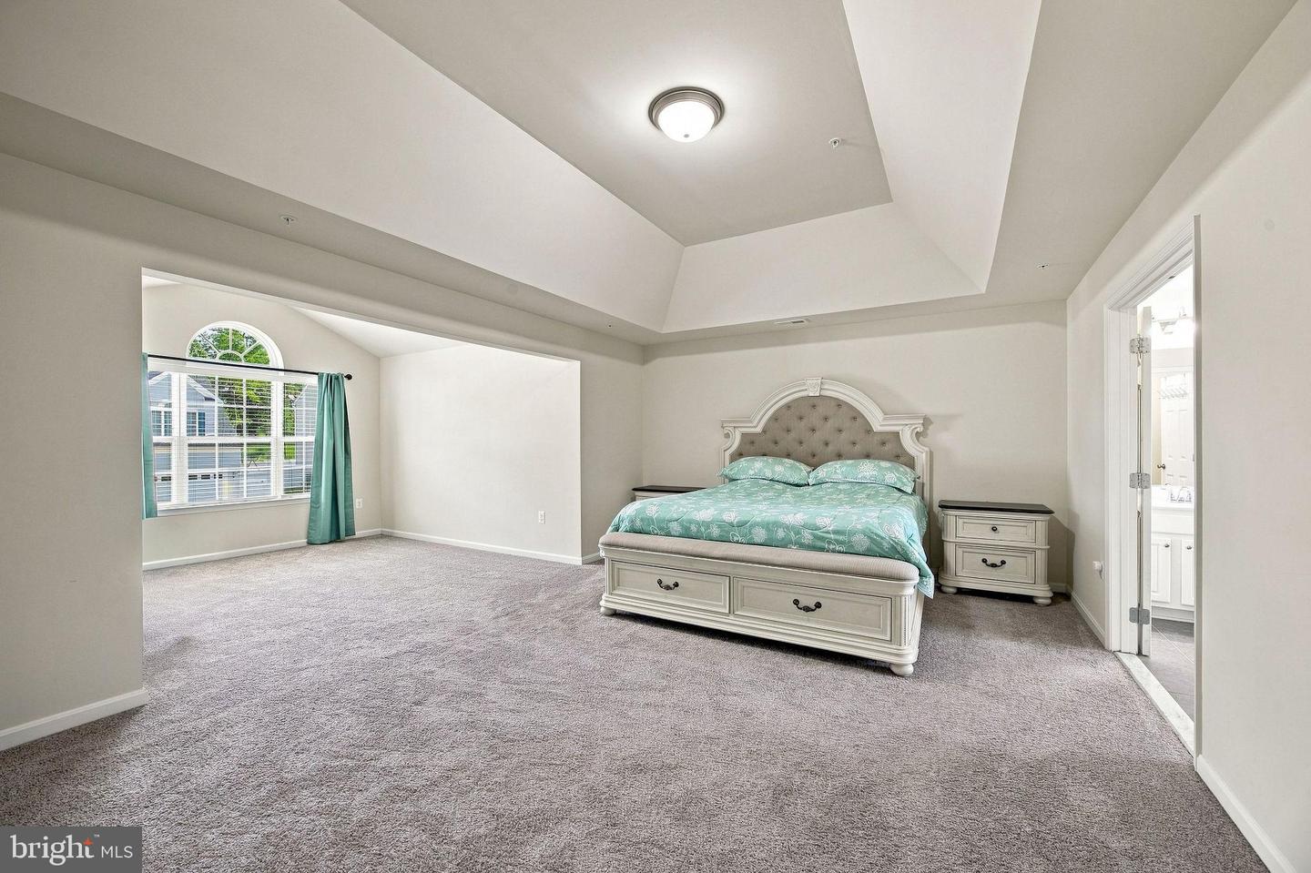 45694 Tennyhill St Property Photo 21