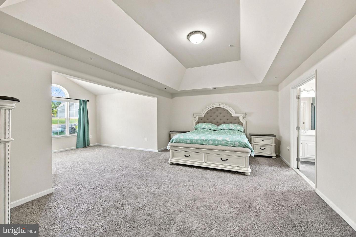 45694 Tennyhill St Property Photo 22