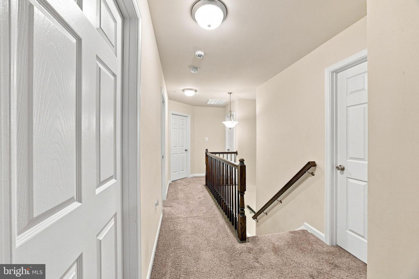 45694 Tennyhill St Property Photo 29