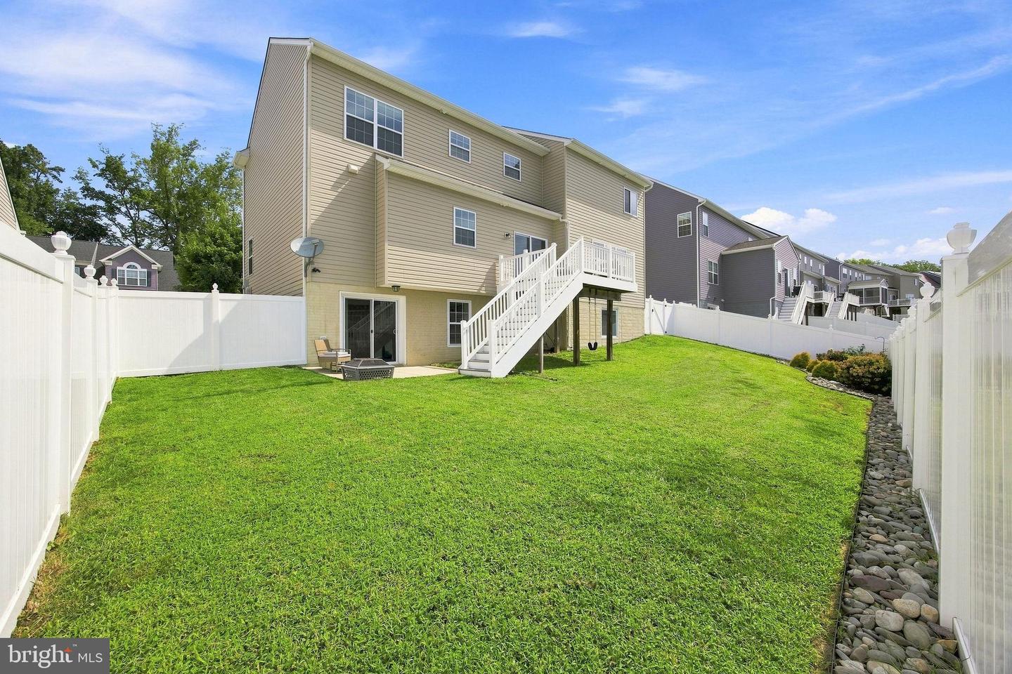 45694 Tennyhill St Property Photo 47