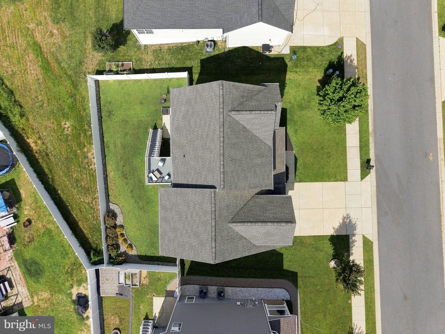 45694 Tennyhill St Property Photo 64