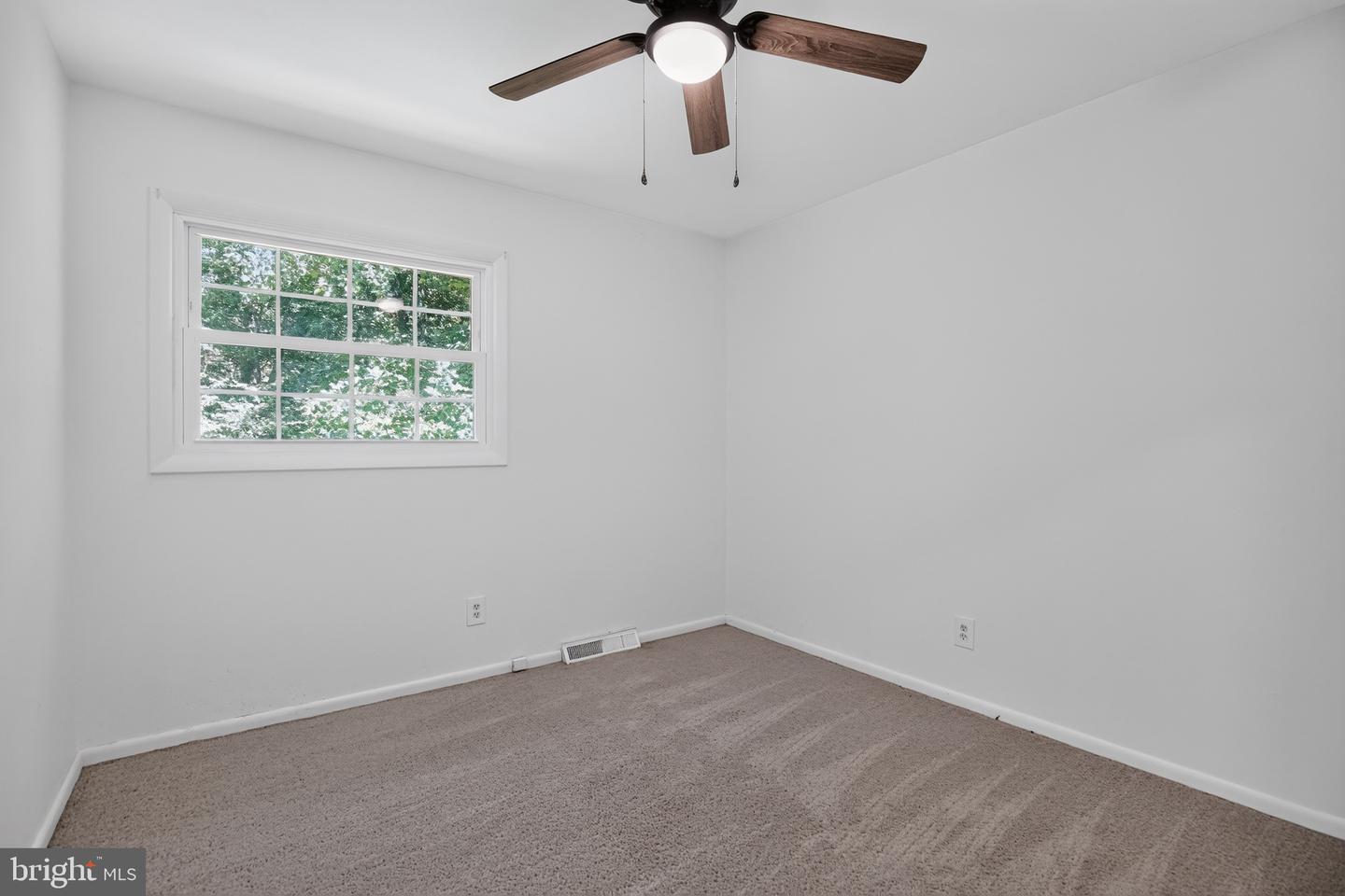 42544 Anne Ct Property Photo 23