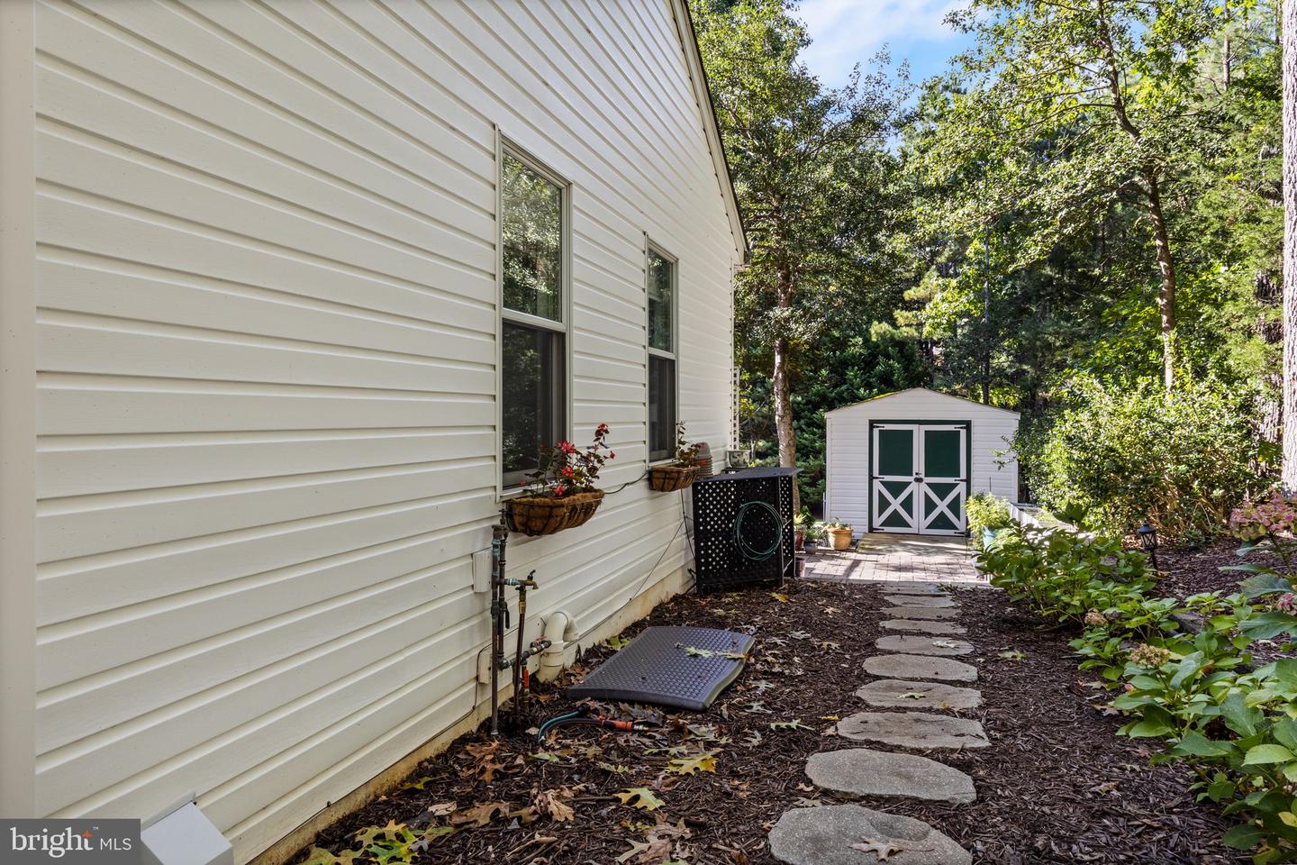 22995 Wedgewood Ln Property Photo 51
