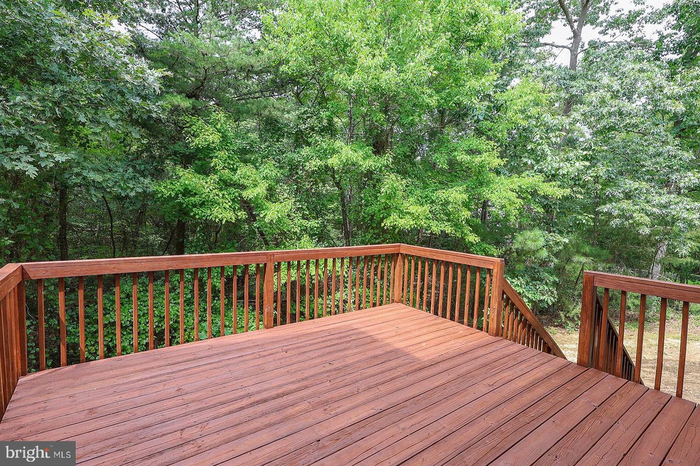 22601 Avenmar Dr Property Photo 14