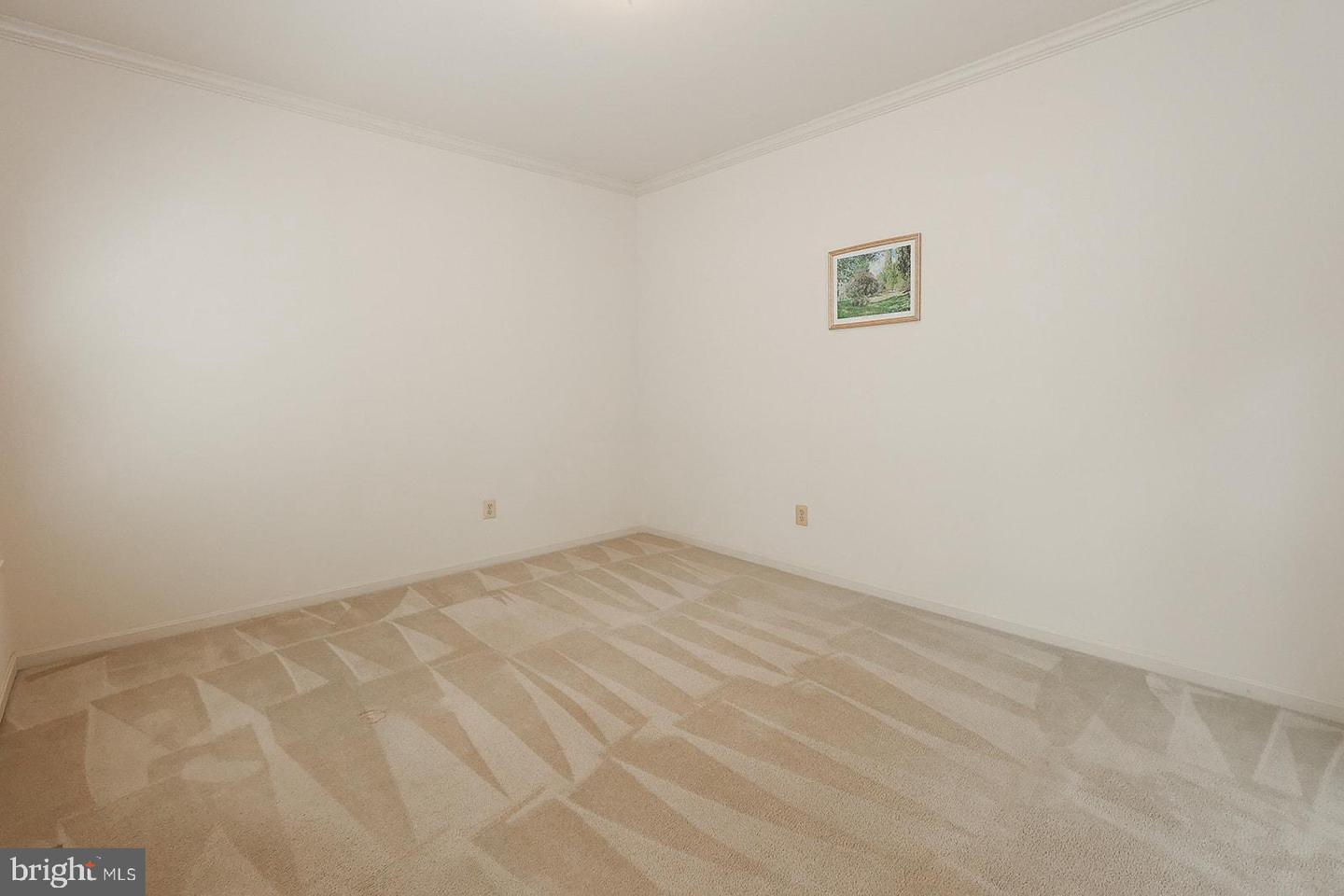22601 Avenmar Dr Property Photo 18