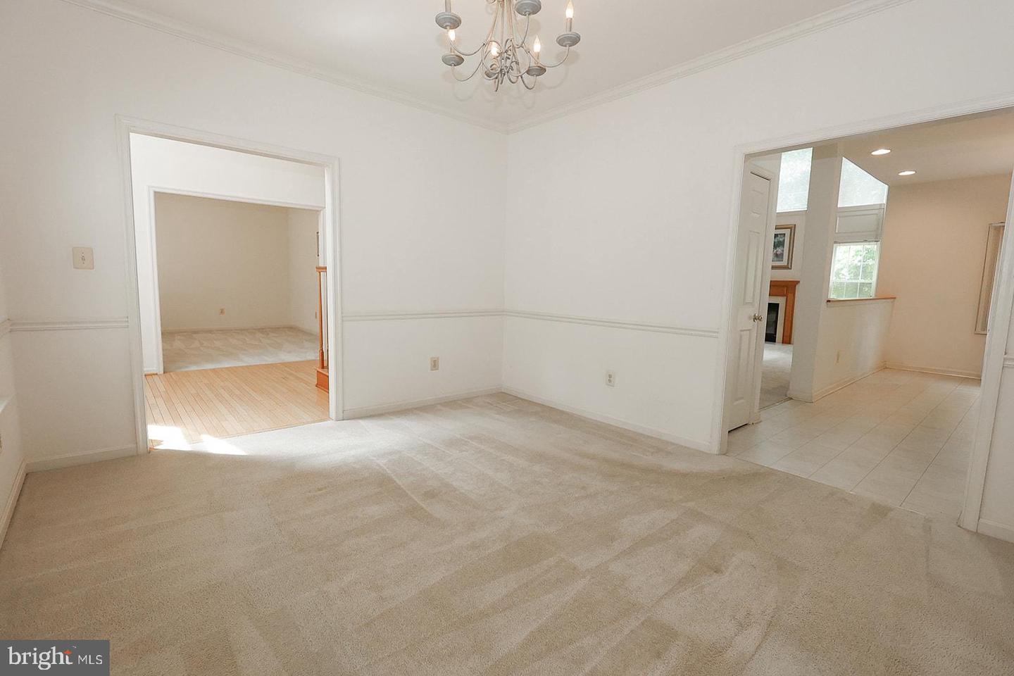 22601 Avenmar Dr Property Photo 24