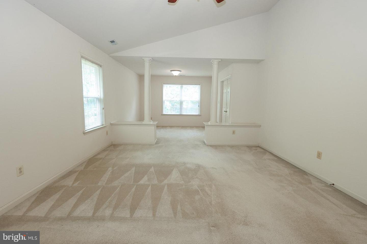 22601 Avenmar Dr Property Photo 50