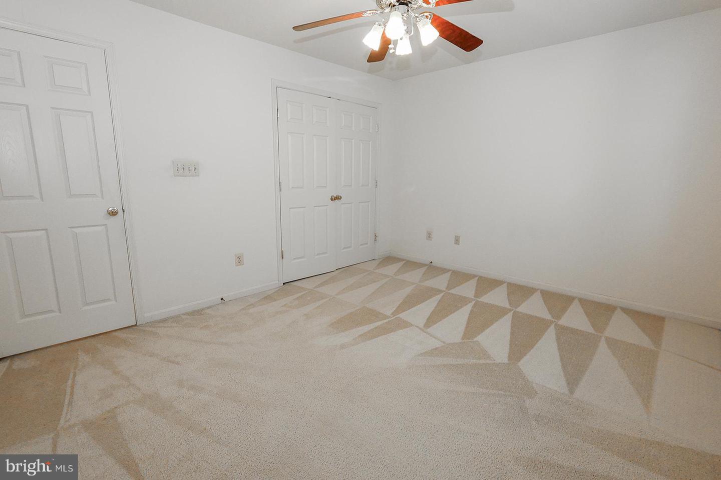 22601 Avenmar Dr Property Photo 70