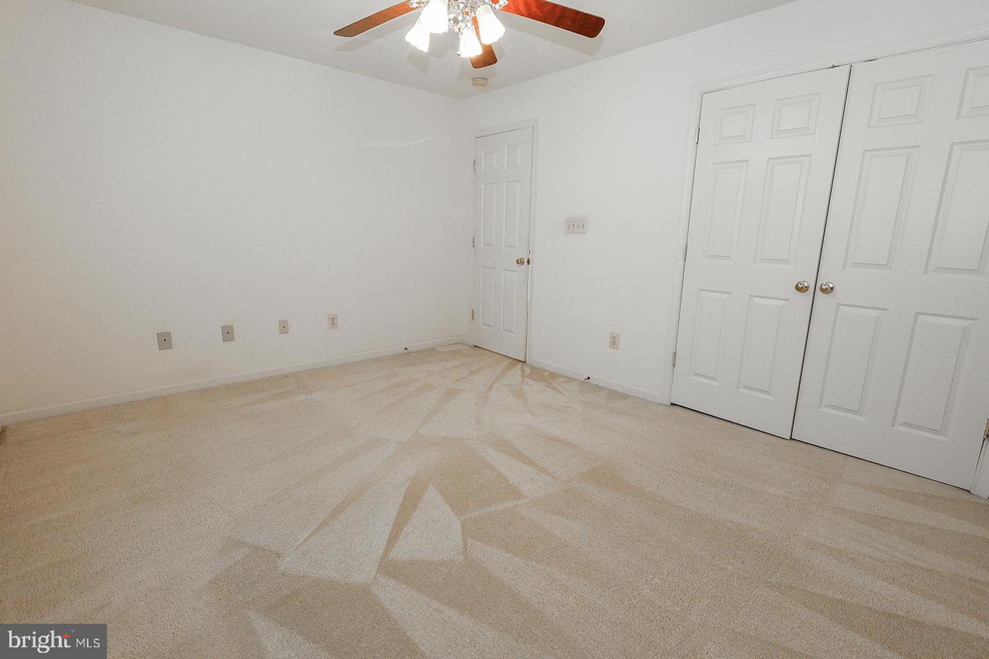 22601 Avenmar Dr Property Photo 71