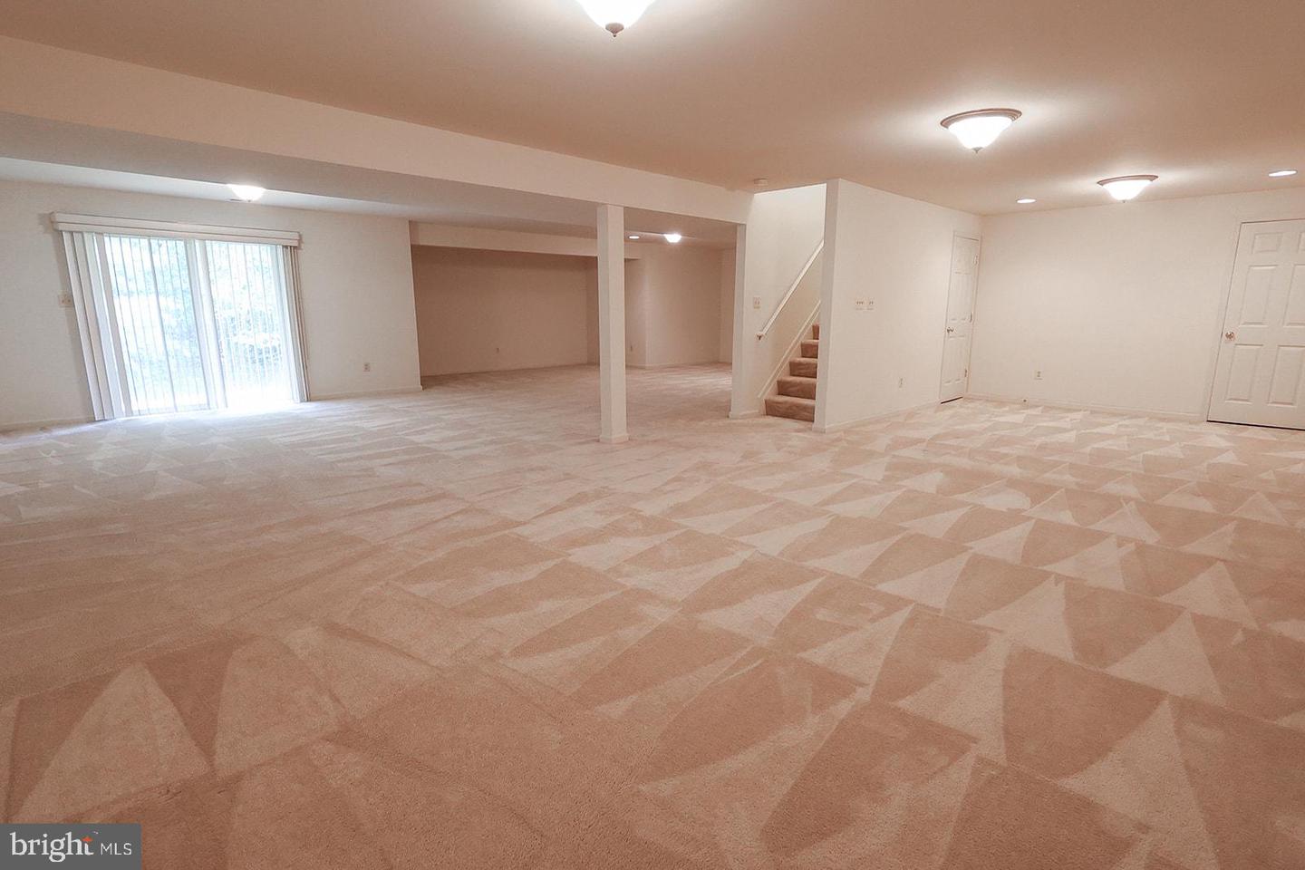 22601 Avenmar Dr Property Photo 83