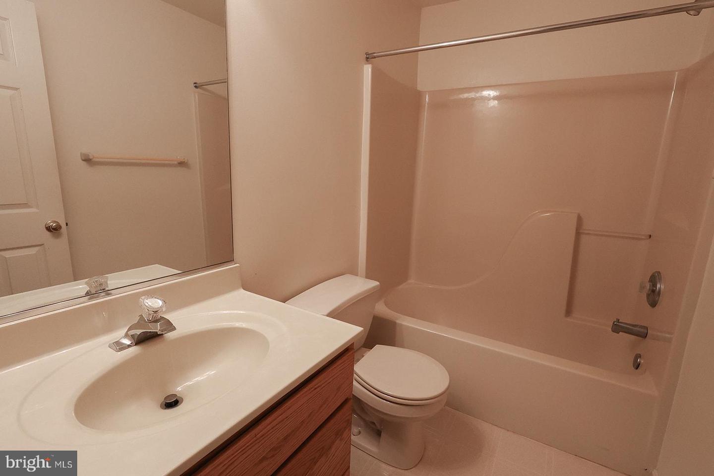 22601 Avenmar Dr Property Photo 91