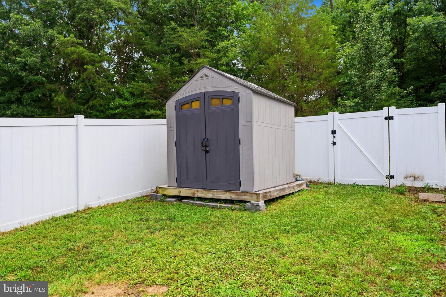 39799 Hearts Desire Ln Property Photo 38