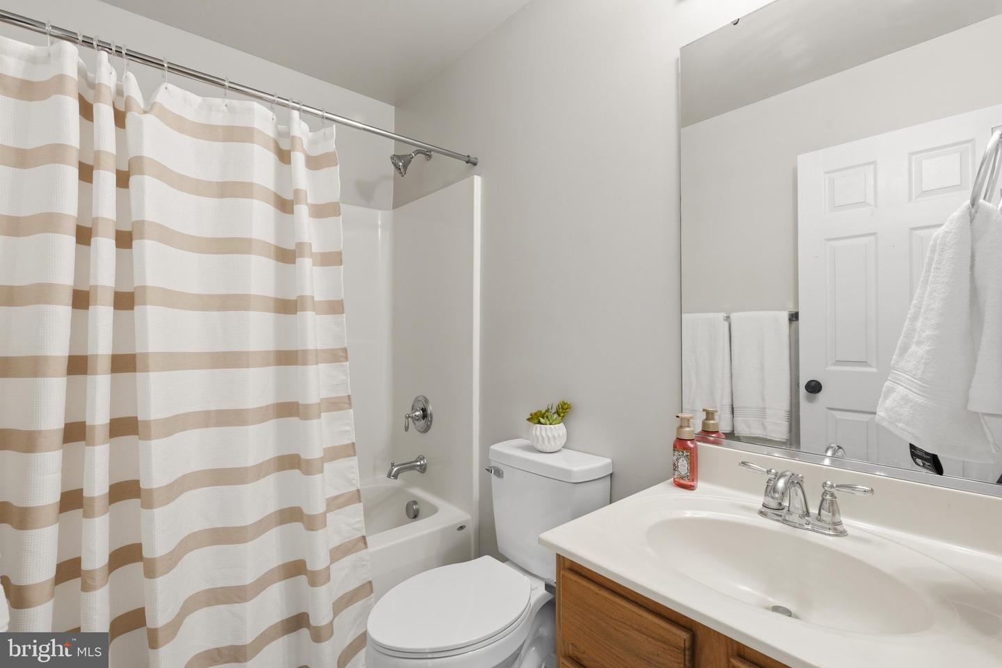 20893 Dry Mill St Property Photo 47