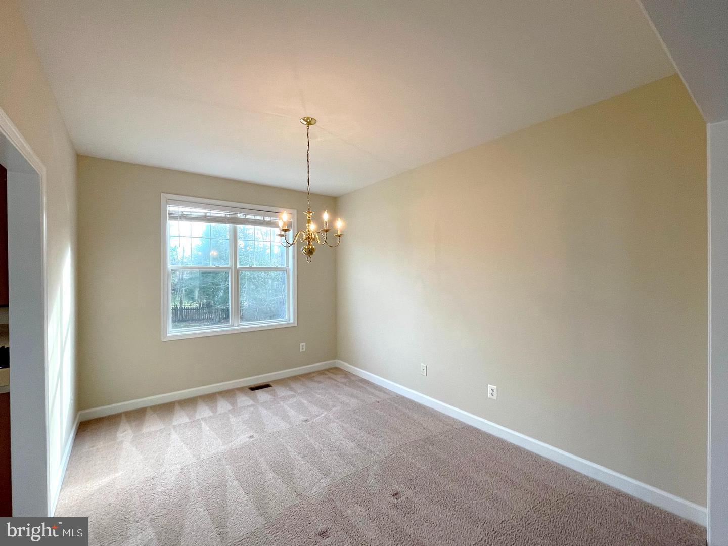 41555 Singletree Dr Property Photo 5