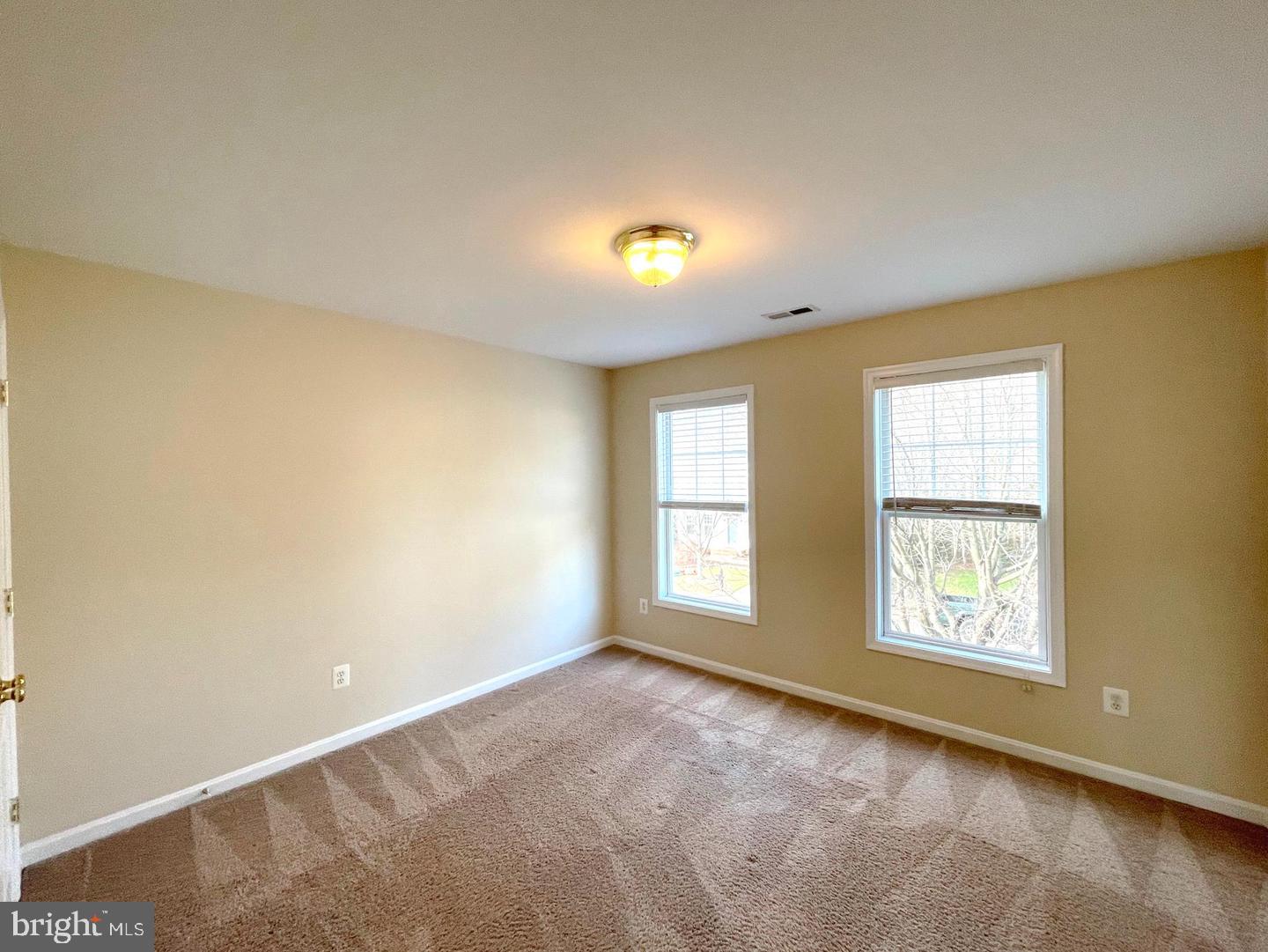 41555 Singletree Dr Property Photo 17