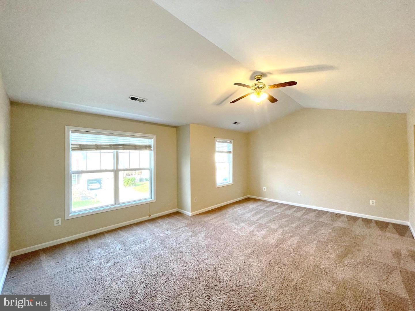 41555 Singletree Dr Property Photo 23
