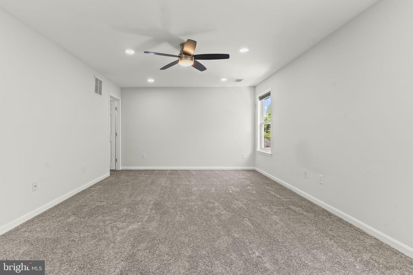 47109 Sorrel Dr Property Photo 3